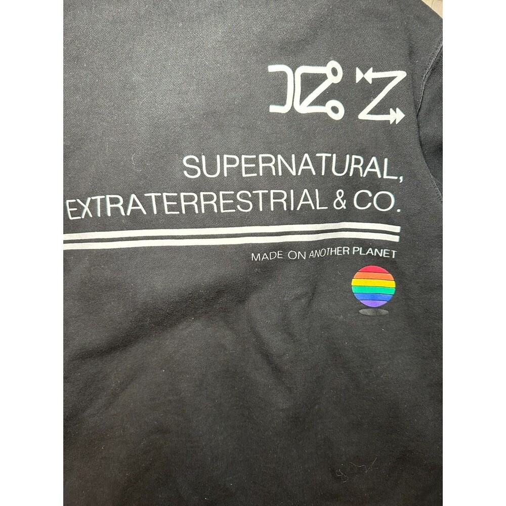 Xander Zhou Streetwear Hoodie Supernatural Extraterrestrial Pride Layer M